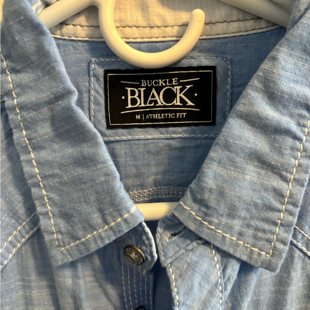 Buckle men’s long sleeve button down size medium